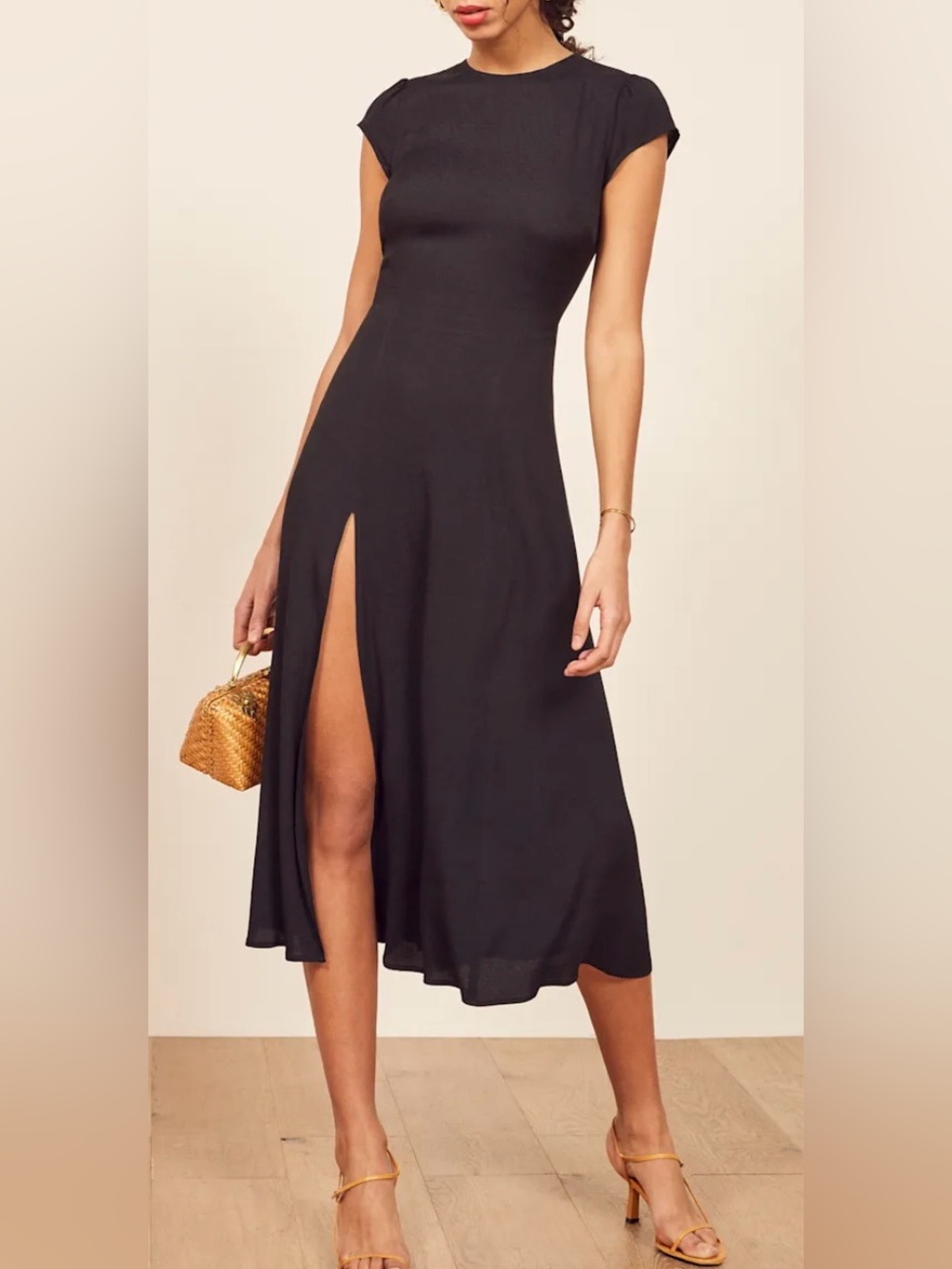 Reformation Gavin Dress Black Cap Sleeve Midi Slit X Small